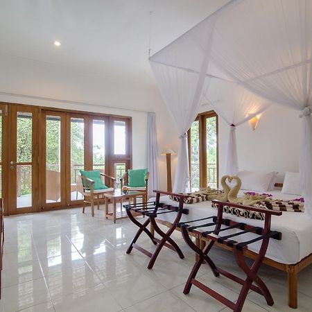Bajo Komodo Eco Lodge Labuan Bajo Εξωτερικό φωτογραφία
