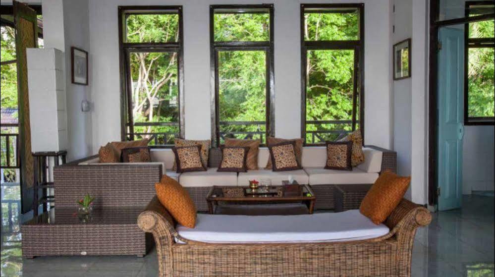 Bajo Komodo Eco Lodge Labuan Bajo Εξωτερικό φωτογραφία